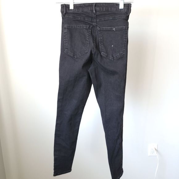 Streetwear Society Madrid High-Rise Jegging
Blk - Picture 5 of 16